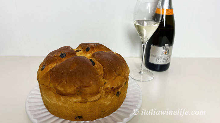 イタリアのクリスマスに必須のパネットーネに合うワイン
